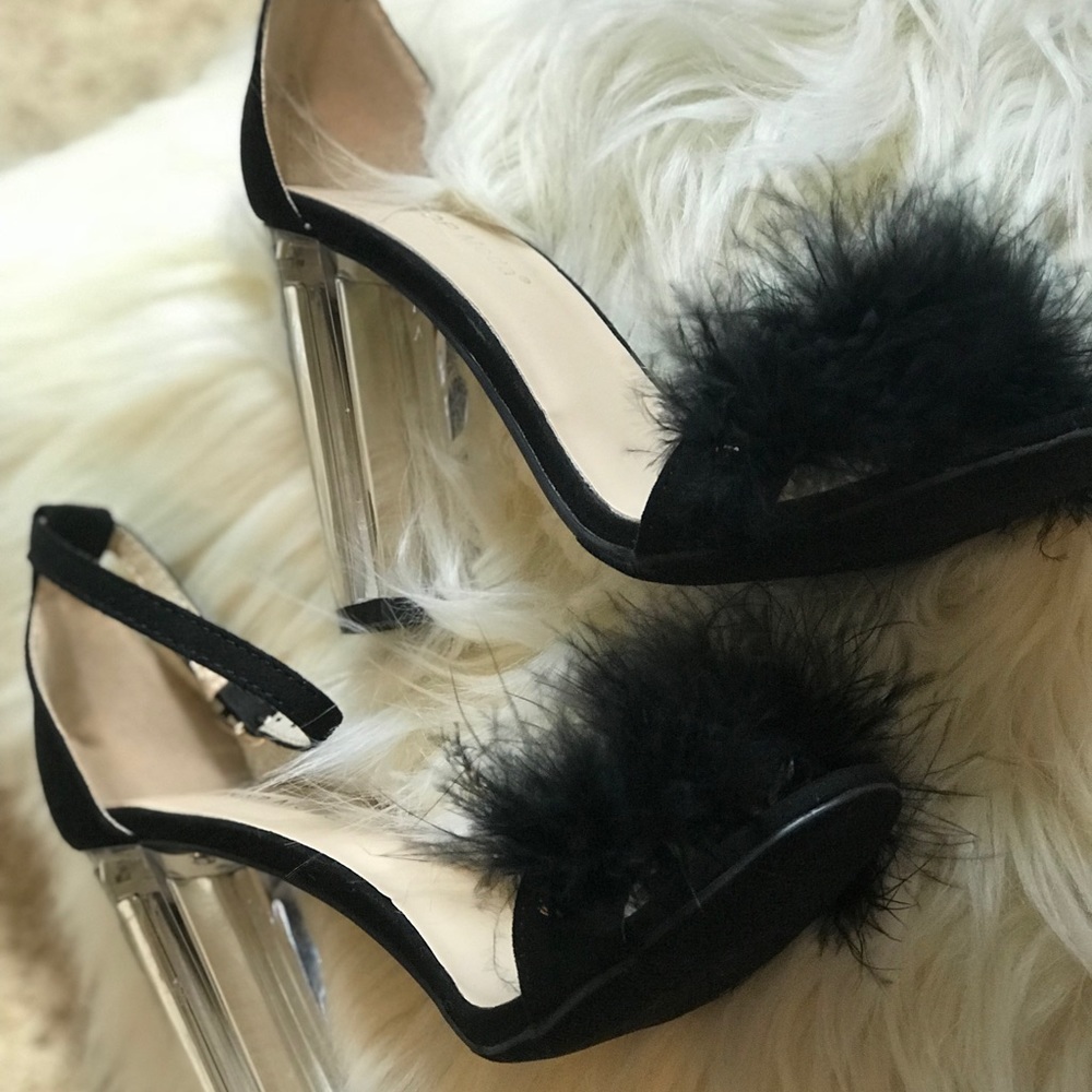 Black furry open-toed heels🎉 Last Chance 🎉